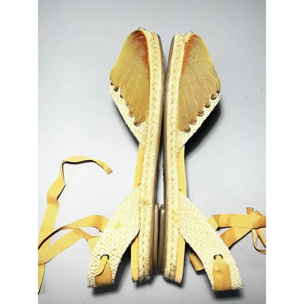 SCHUTZ brand style